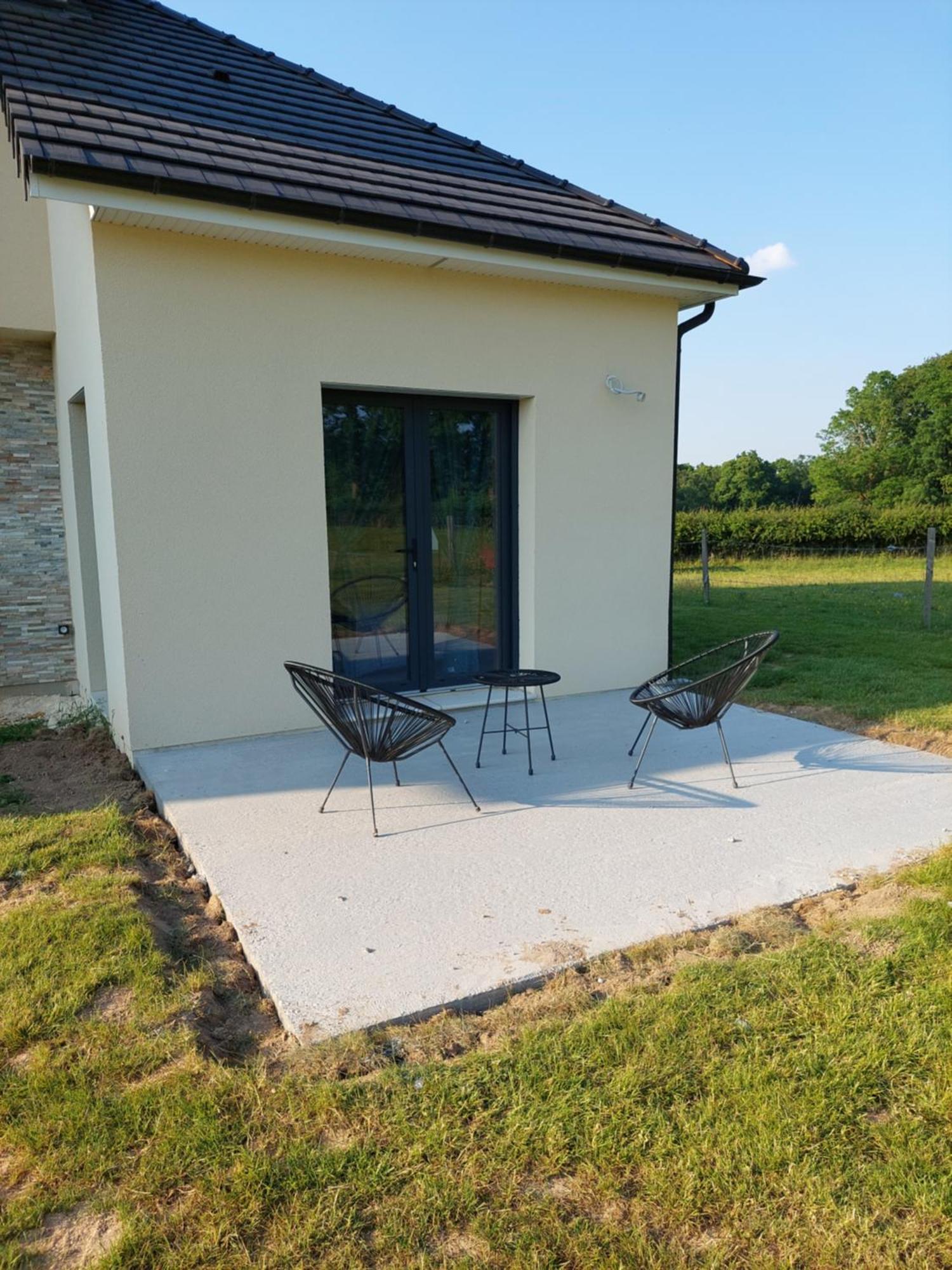 Studio A La Campagne, 5 Minutes De L'Autoroute Vieux-Manoir 外观 照片
